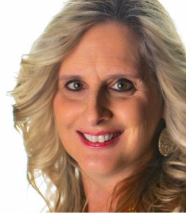 Elizabeth Montemagni